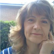 sono una docente con pluriennale esperienza riesco a semplificare i concetti   della materia che sembrano difficiliLe